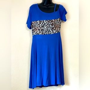 Bikatu, size large, blue with animal dress